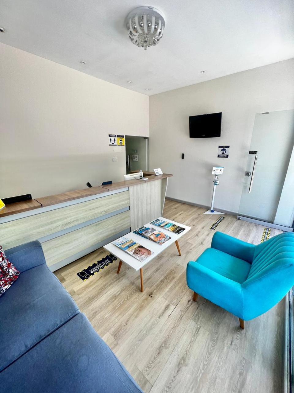 Hostal Lumar บาร์รังกีญา ภายนอก รูปภาพ